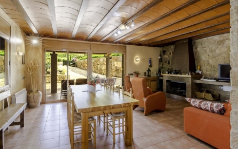 Nueva construcción pero de estilo tradicional